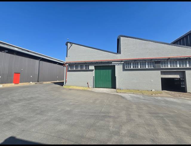 5,751M² WAREHOUSE TO LET IN BOKSBURG EAST